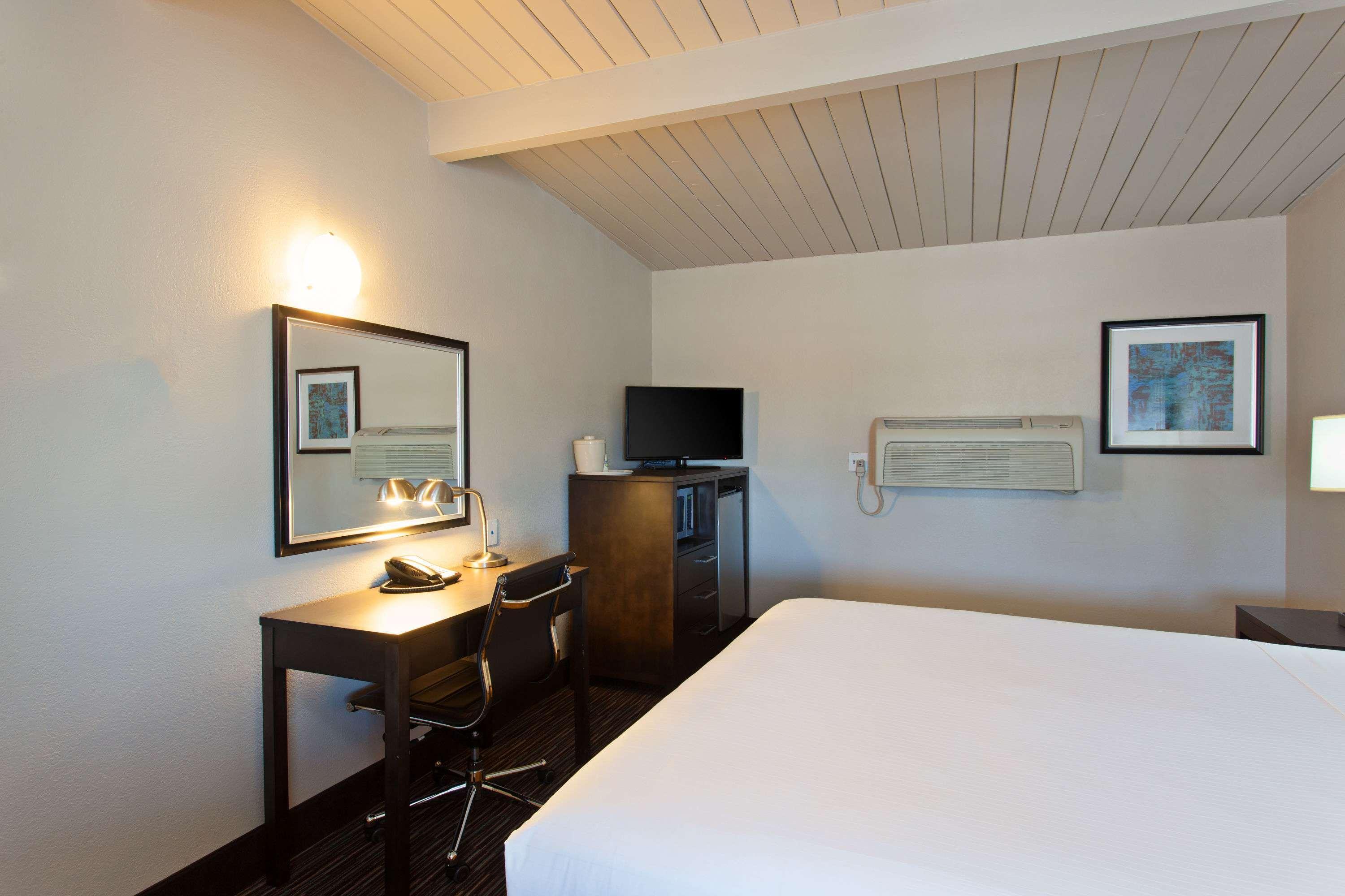Days Inn By Wyndham Chowchilla Gateway To Yosemite Exterior foto