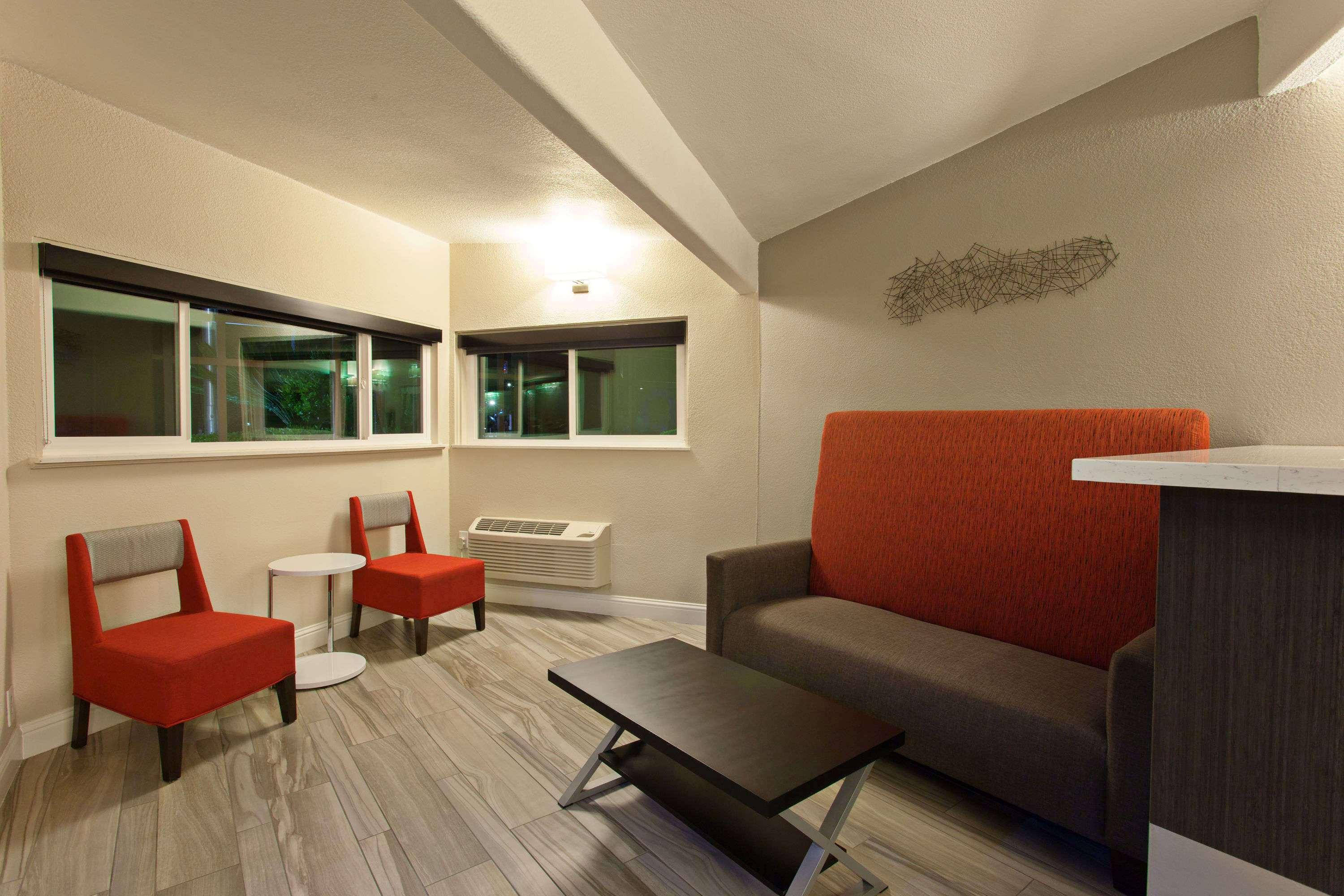Days Inn By Wyndham Chowchilla Gateway To Yosemite Exterior foto